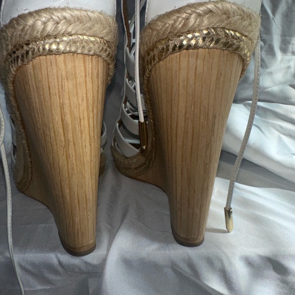 Cute white straps wedges!! - Picture 5 of 5